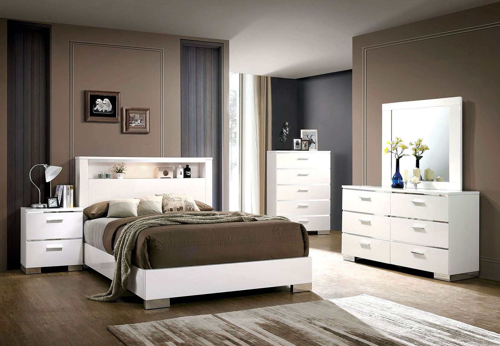 (image for) Malte White Qn. 5Pc W/Chest