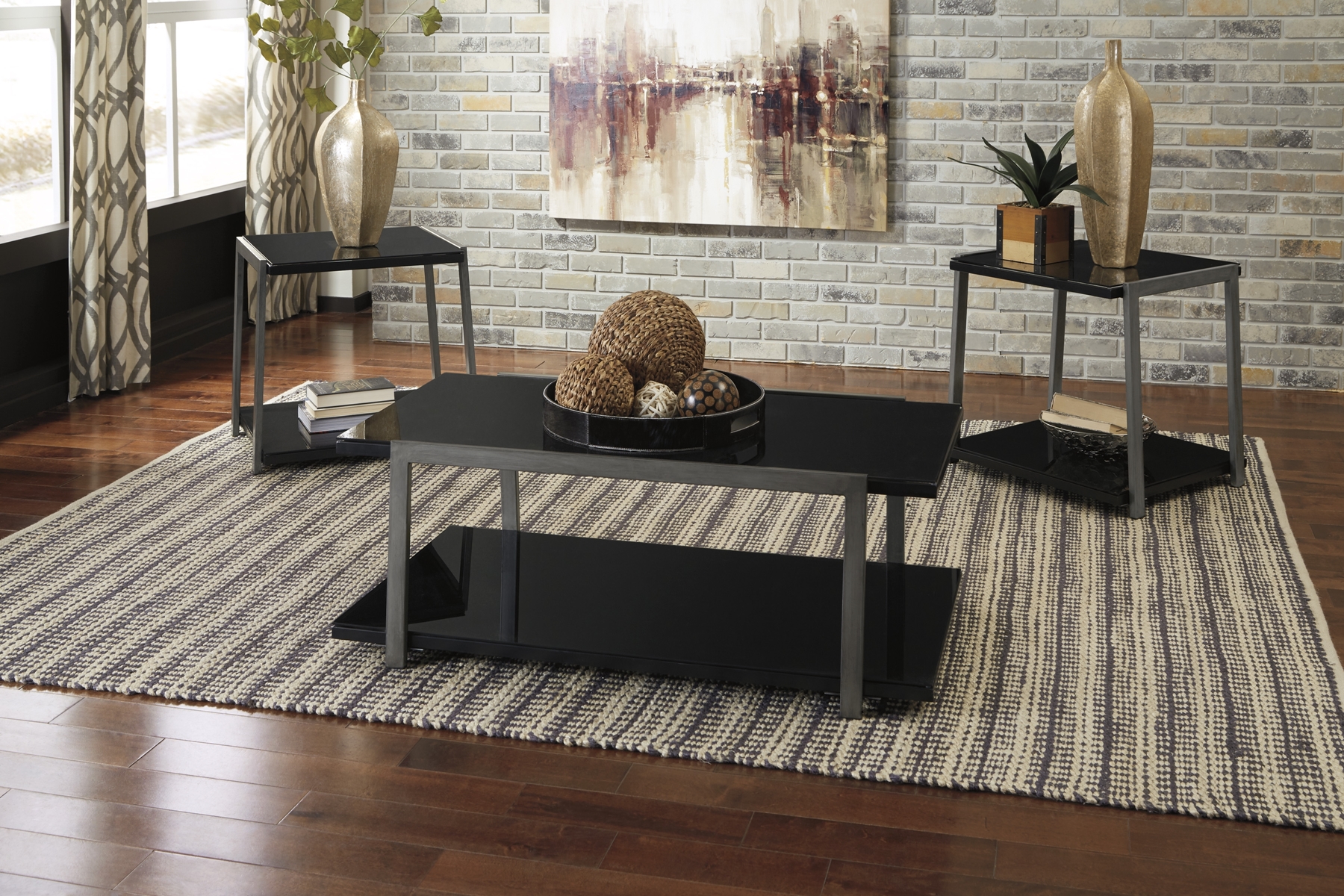 (image for) T326 Rollynx