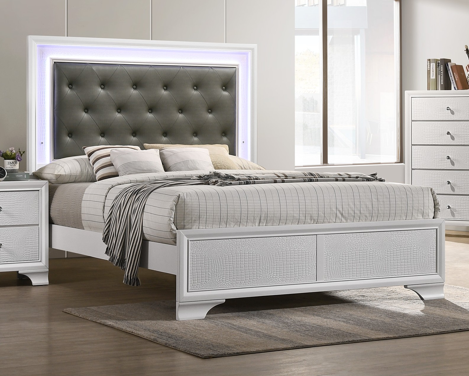 (image for) CM4310 Lyssa White