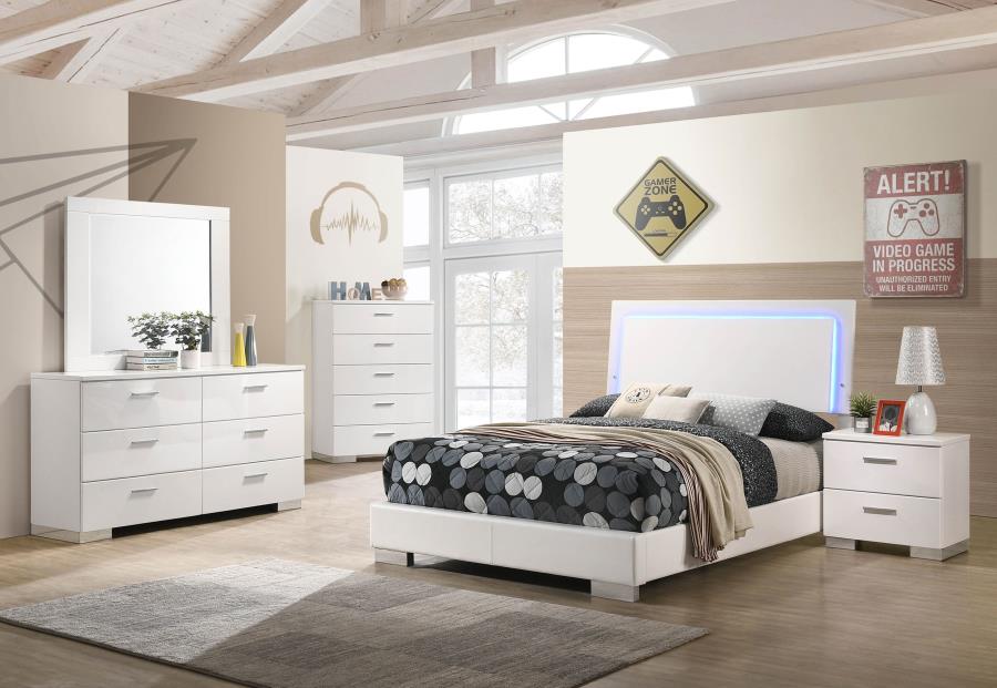 (image for) Felicity 4-piece Full Bedroom Set White High Gloss - Click Image to Close