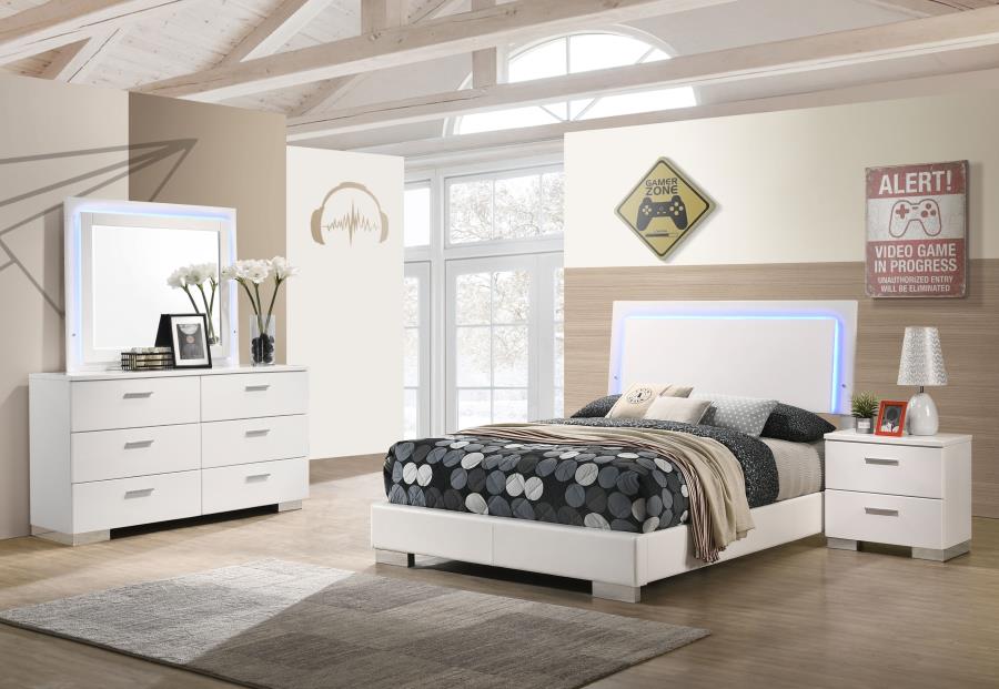 (image for) Felicity 4-piece Full Bedroom Set White High Gloss - Click Image to Close