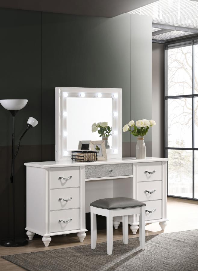 (image for) Barzini 7-drawer Vanity Set with Lighting White