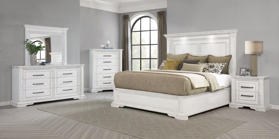 Modal Additional Images for McKinney 5-drawer Bedroom Chest of Drawers Vintage White