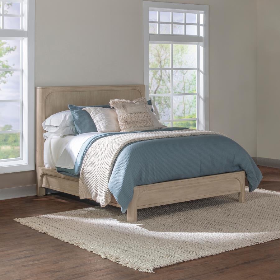 (image for) Solano 55-inch California King Panel Bed Weathered Mango
