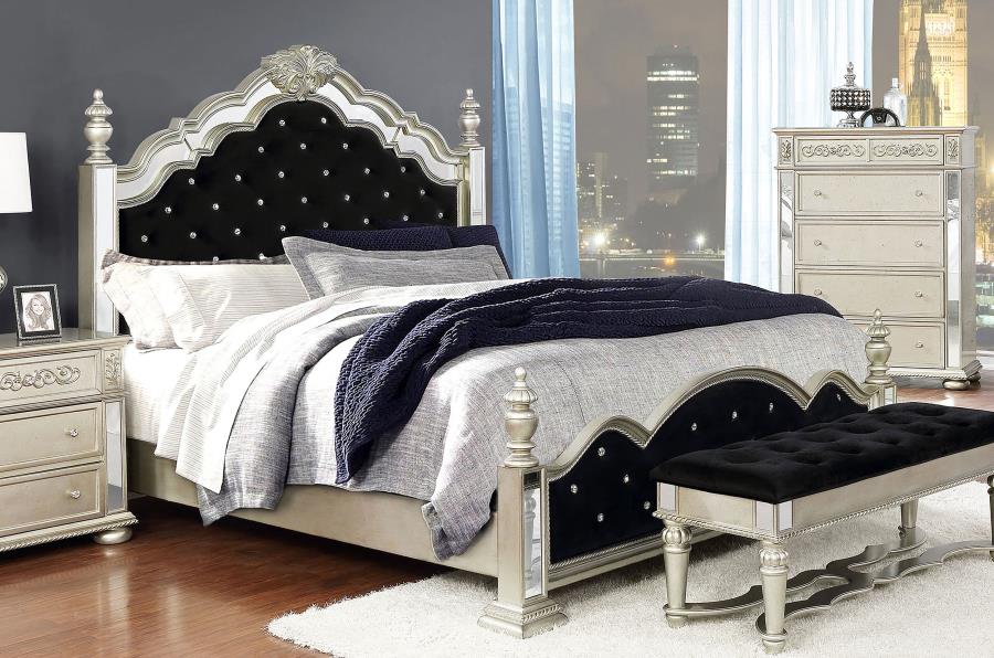 (image for) Heidi Wood Queen Poster Bed Metallic Platinum