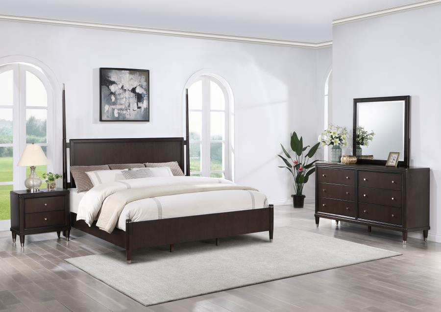 (image for) Emberlyn 4-piece Eastern King Bedroom Set Brown