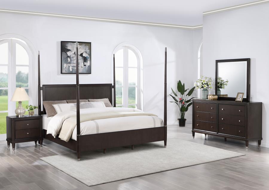 (image for) Emberlyn 4-piece Eastern King Bedroom Set Brown