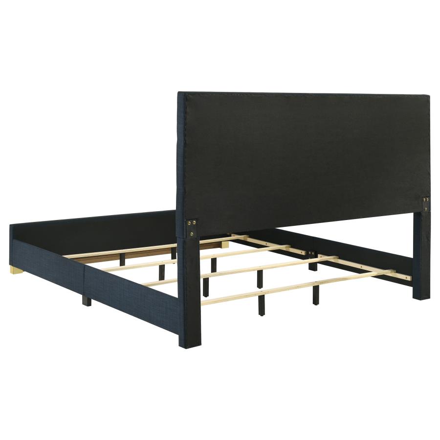 Ines 4-piece Eastern King Bedroom Set Navy and White High Gloss