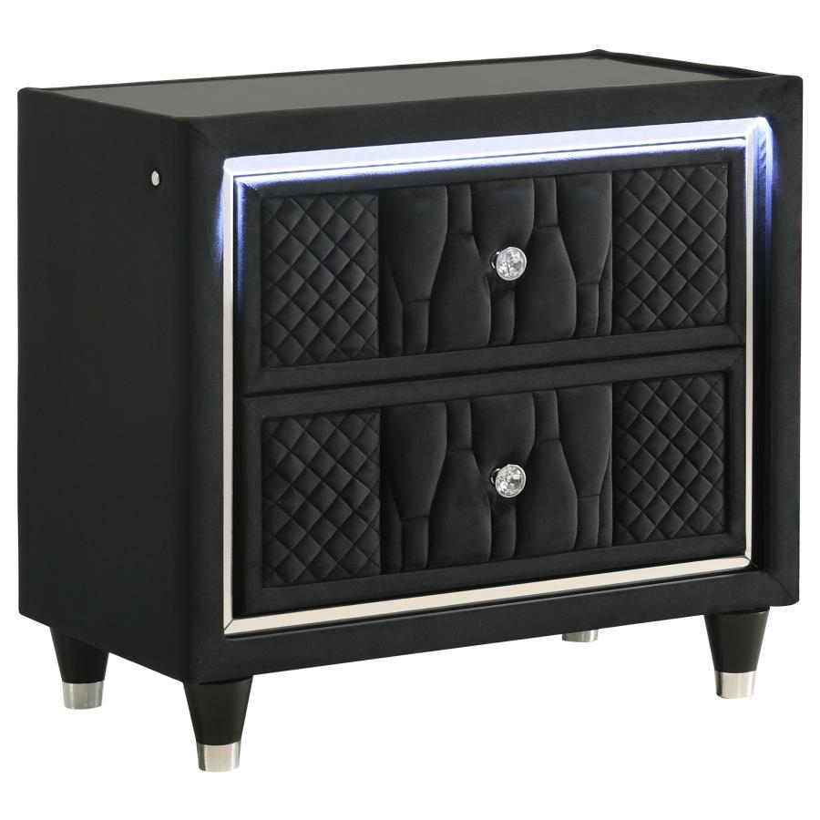 Lorient 4-piece Eastern King Bedroom Set Black