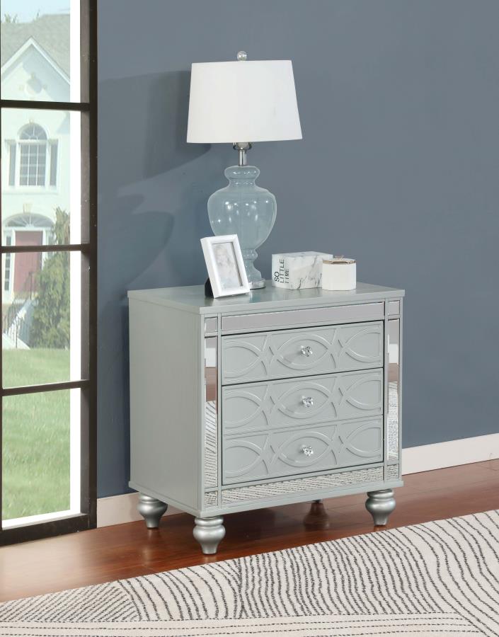 (image for) Gunnison 2-drawer Nightstand Silver Metallic