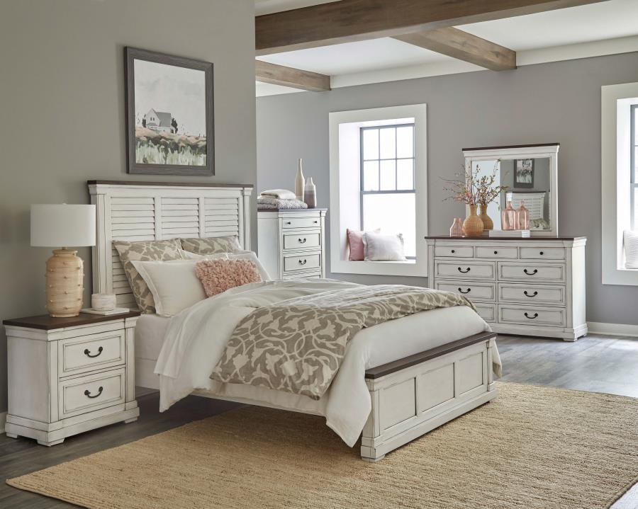 (image for) Hillcrest 9-drawer Dresser Distressed White