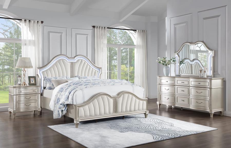 (image for) Evangeline 4-piece Eastern King Bedroom Set Silver Oak - Click Image to Close