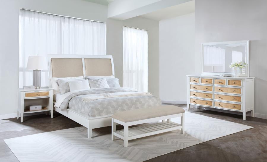 (image for) Bexhill 4-piece Eastern King Bedroom Set White - Click Image to Close