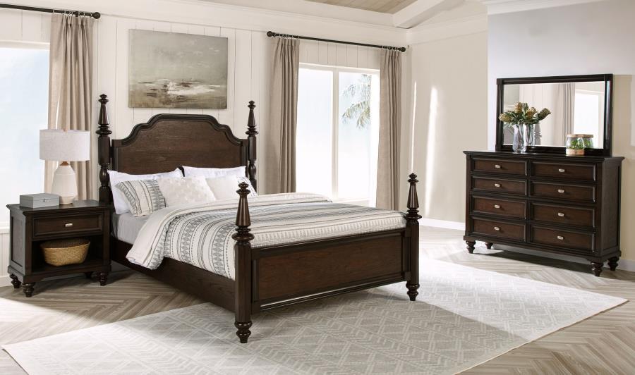 (image for) Andover 4-piece Eastern King Bedroom Set Dark Oak