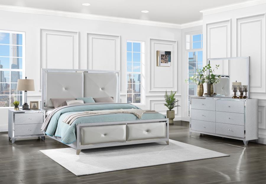 (image for) Larue 4-piece Eastern King Bedroom Set Silver