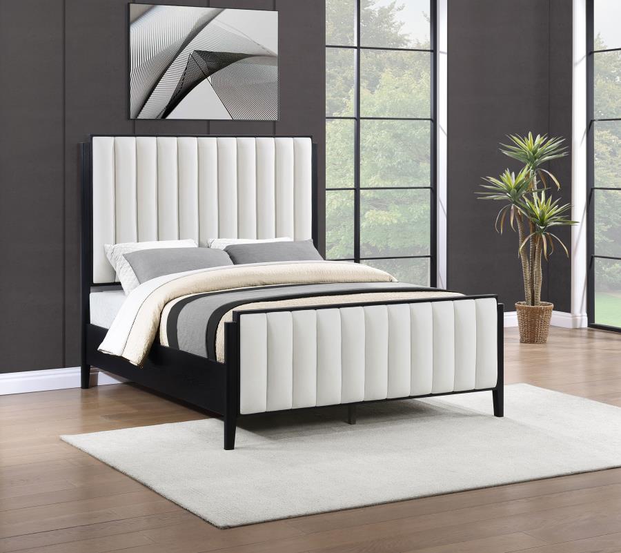 (image for) Brookmead 60-inch Upholstered California King Bed Black