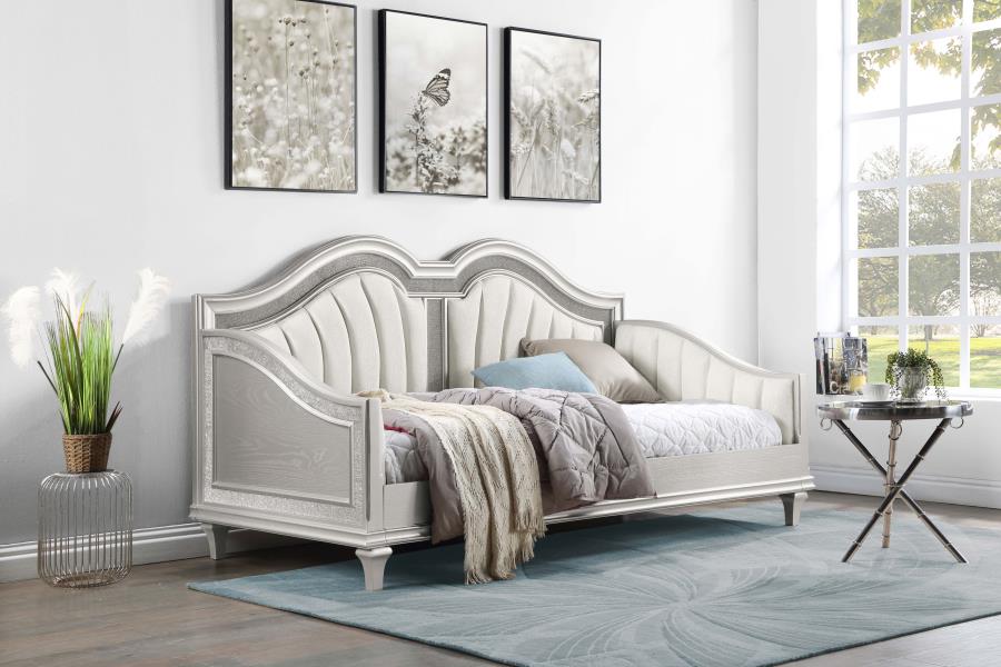 (image for) Evangeline Upholstered Twin Daybed Silver Oak